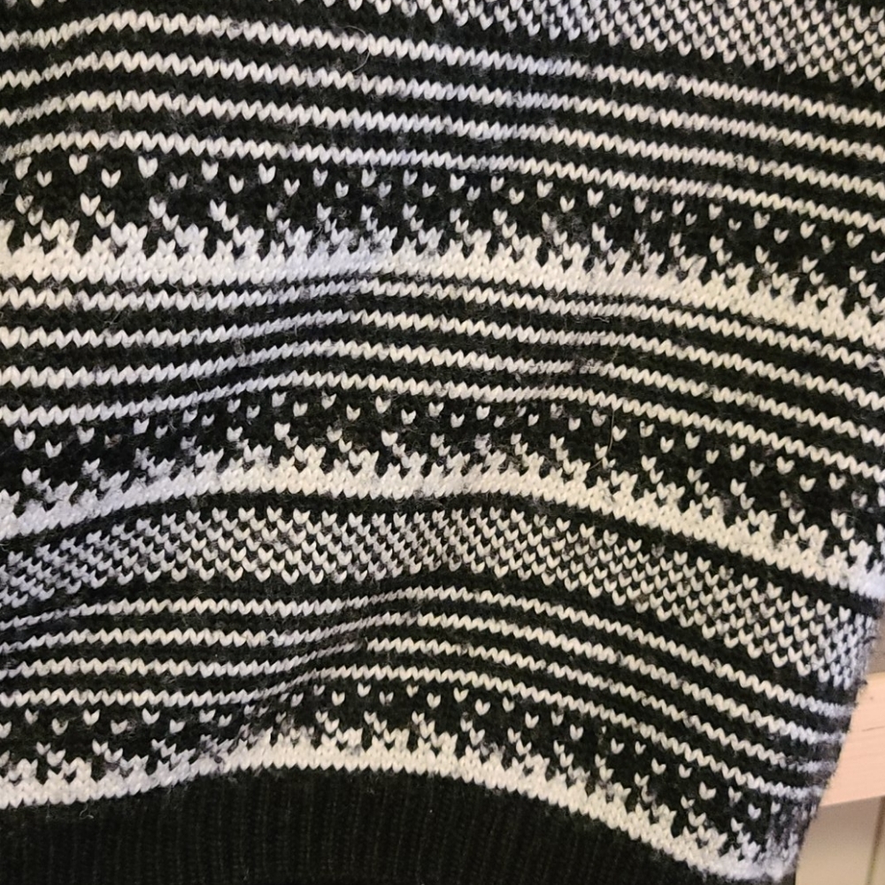 Winter sweater - Picture 4 of 7